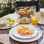 Heidehof Garni Hotell 4*