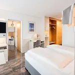 Heidehof Garni Hotell 4*