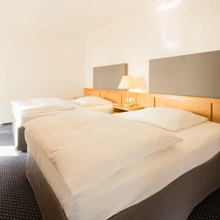 Heidehof Garni Ξενοδοχείο 4*