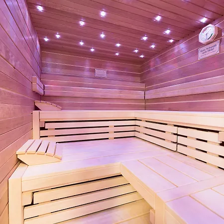 赫德霍夫加尔尼酒店 酒店