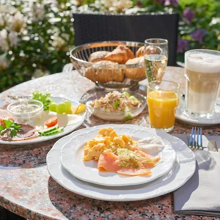 Heidehof Garni 4*