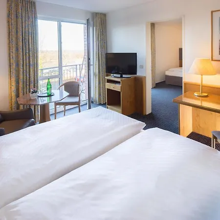 赫德霍夫加尔尼酒店 酒店 Büdelsdorf