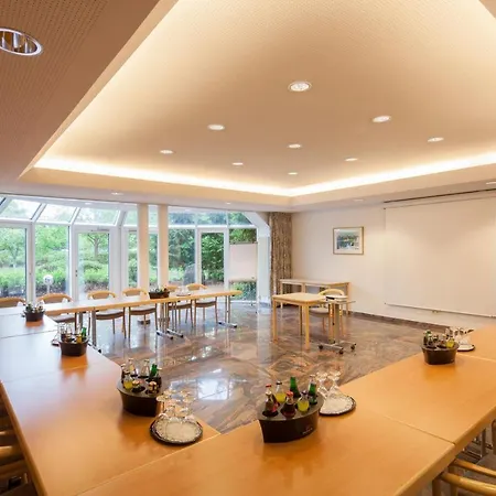 호텔 Heidehof Garni 4*