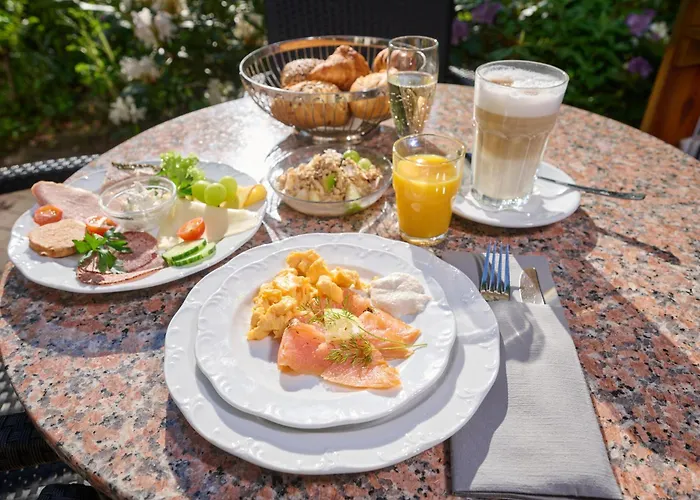 Heidehof Garni Hotel Büdelsdorf