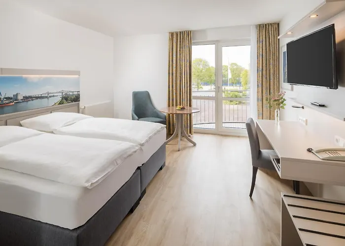 מלון Heidehof Garni 4*